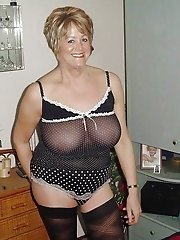 Older mom pussy xxx pictures