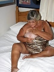 Big boobs granny pussy erotic photo